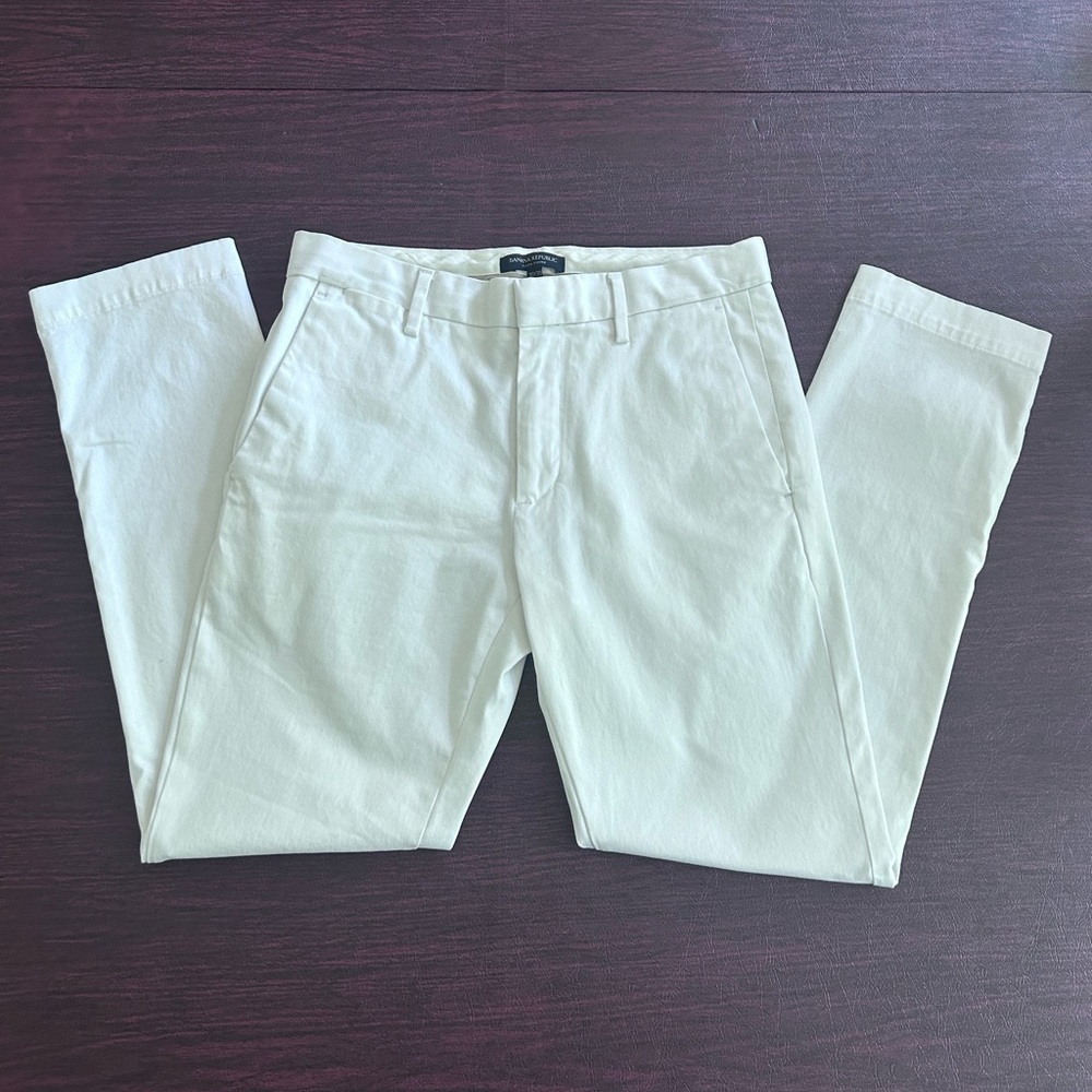 Banana Republic Men's Light Tan Chinos